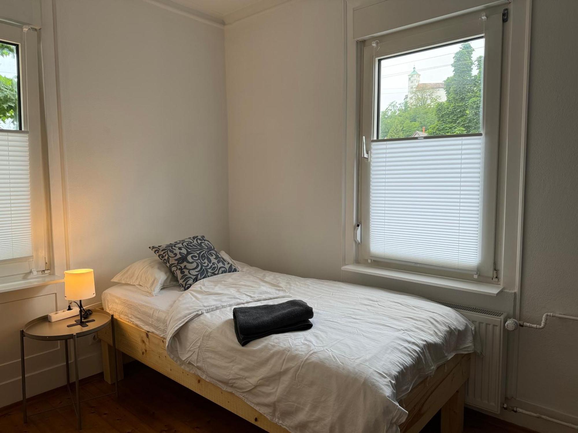 90Qm 4-Zimmer-Wohnung - Apartment Friedrichstrasse Vaihingen an der Enz Exterior foto